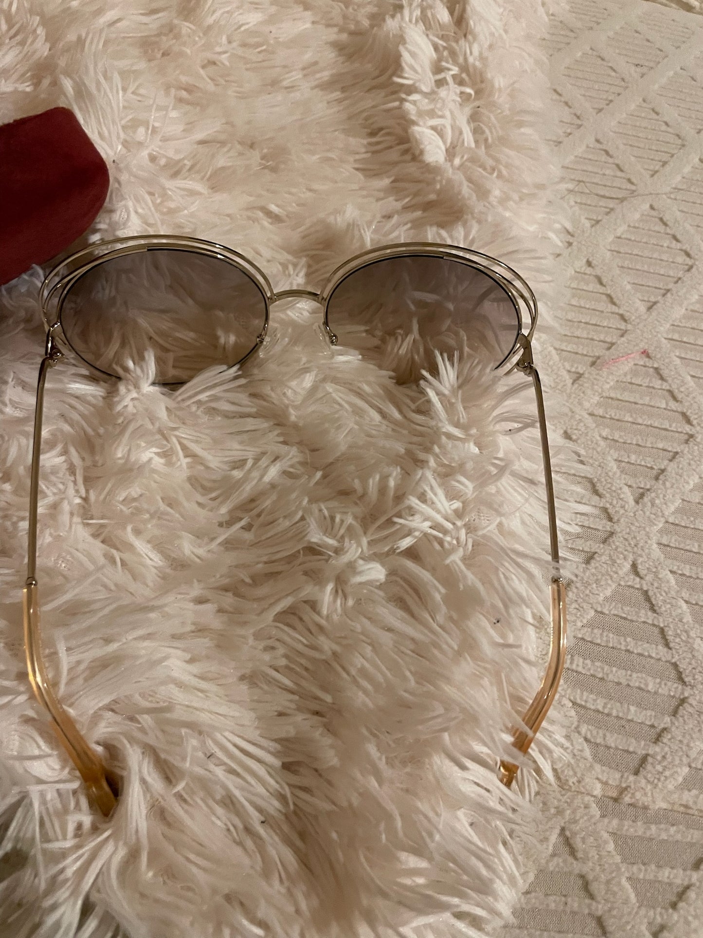 Chloé CE114SD Oversized Round Sunglasses – Gold Frame, Gradient Brown Lenses