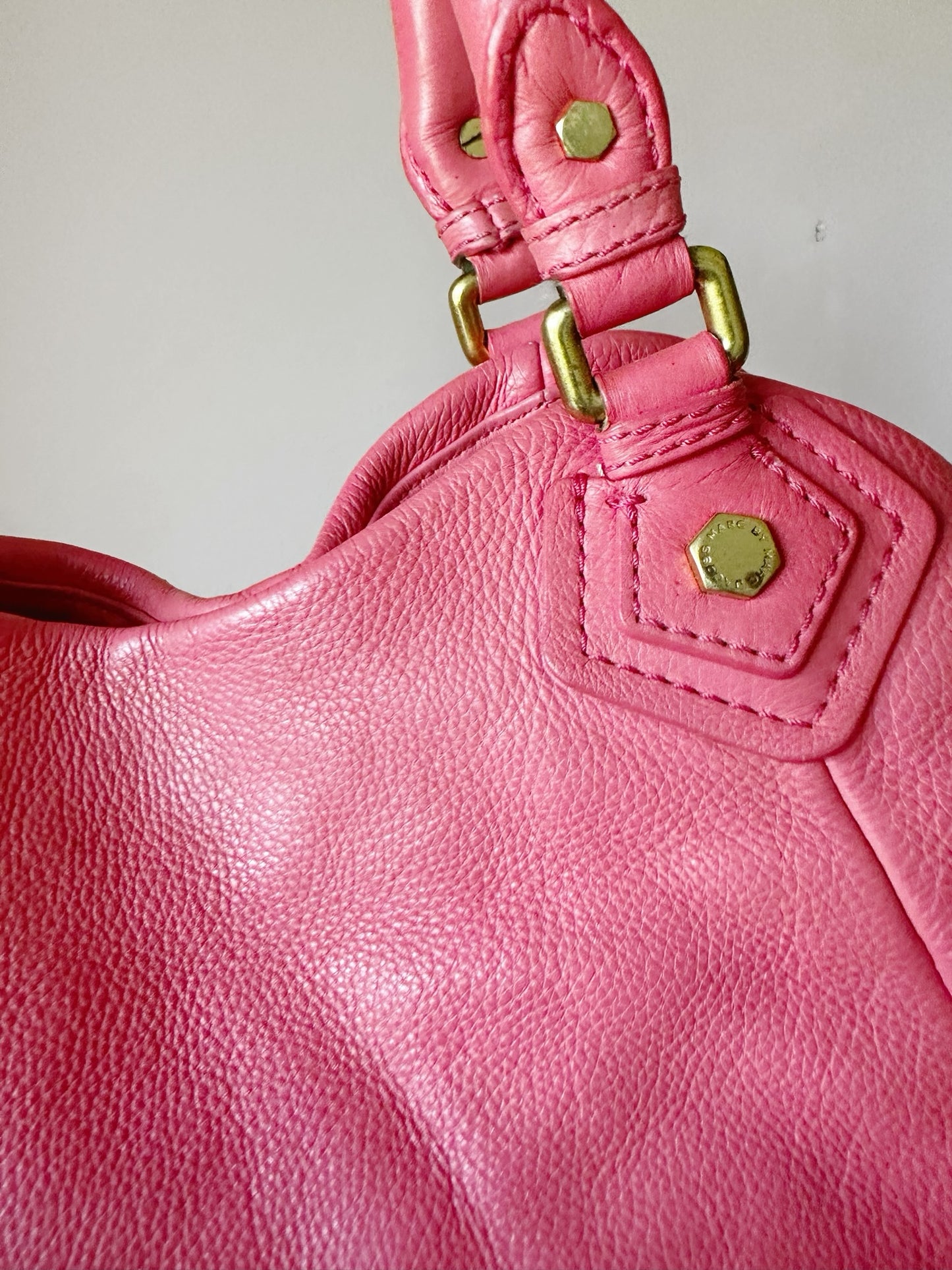 Marc by Marc Jacobs Classic Q Hillier Hobo Bag– Pink