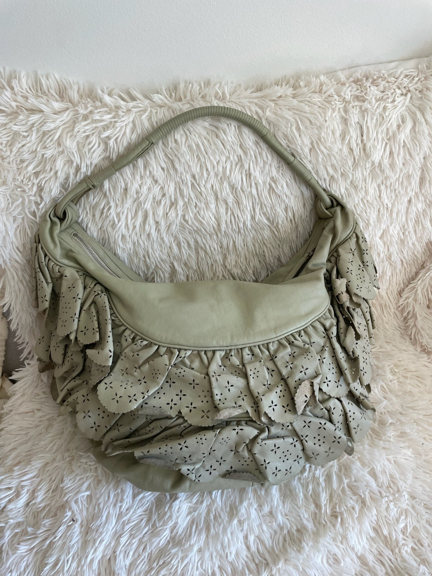 Gucci Large Hobo Bag – Scalloped Laser-Cut Leather, Light Olive Green