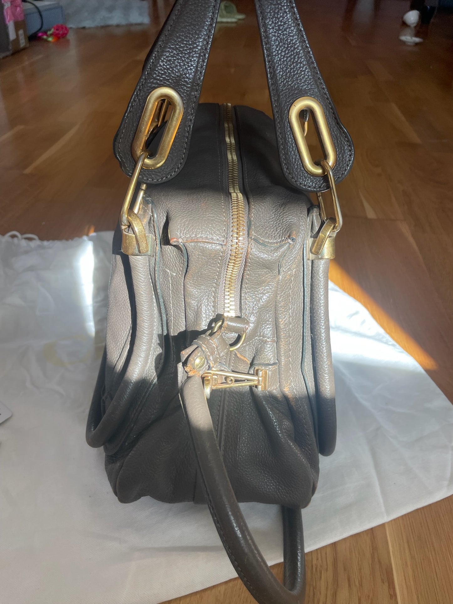 Chloé Paraty Medium Satchel Bag– Black Grained Leather