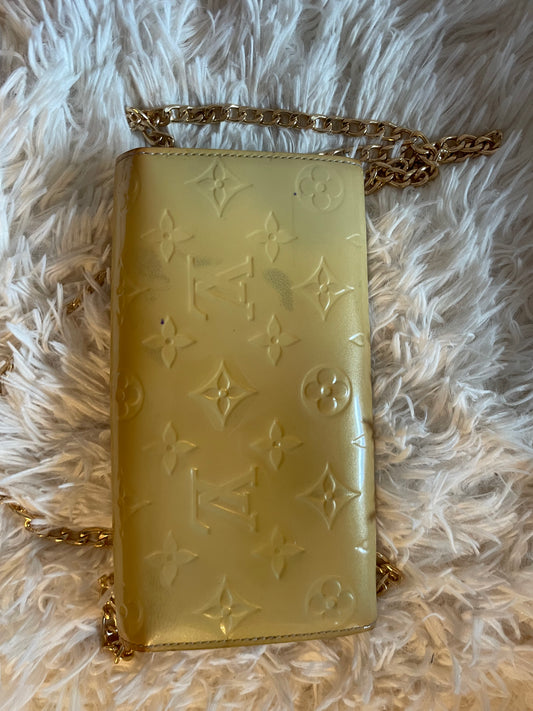 Louis Vuitton Vernis Pochette Felicie Chain Wallet – Light Yellow