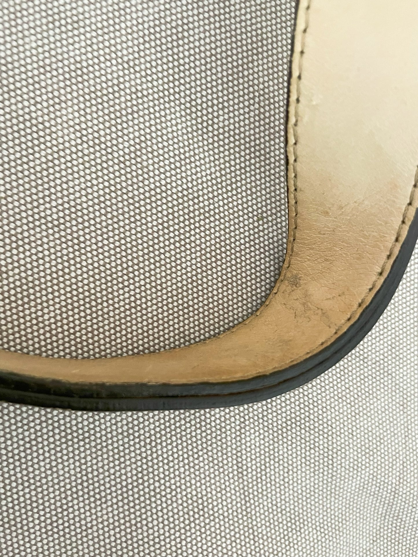 Chloé Silverado Tote Bag – White Leather, Horse Charm