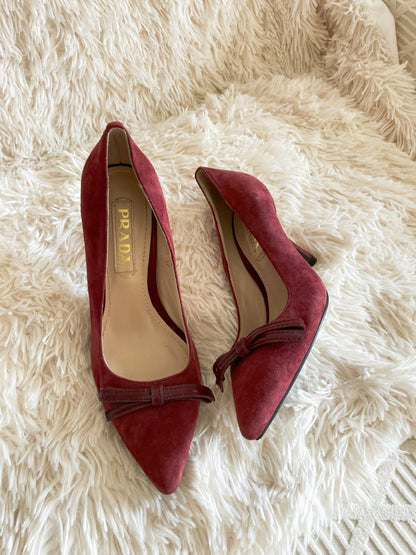 Prada Suede Bow Pumps – Burgundy