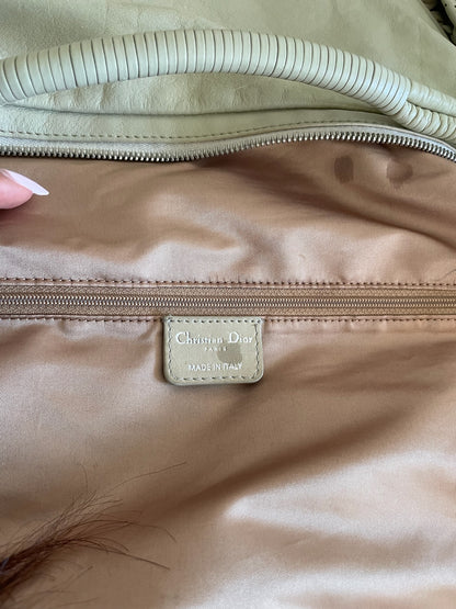 Gucci Large Hobo Bag – Scalloped Laser-Cut Leather, Light Olive Green