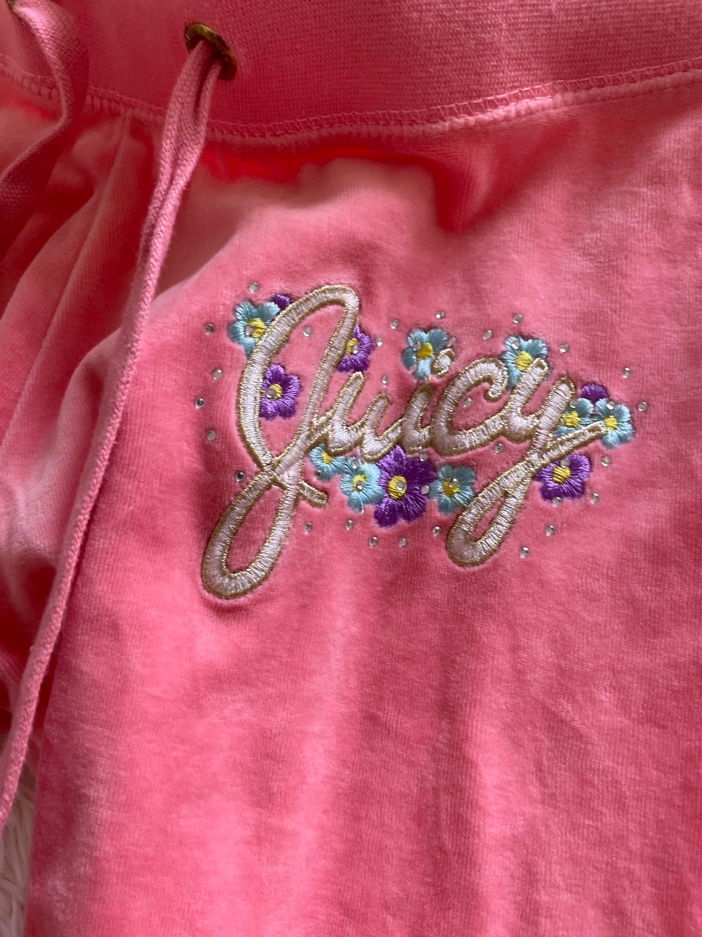 Juicy Couture Velour Tracksuit – Pink Floral Embellished