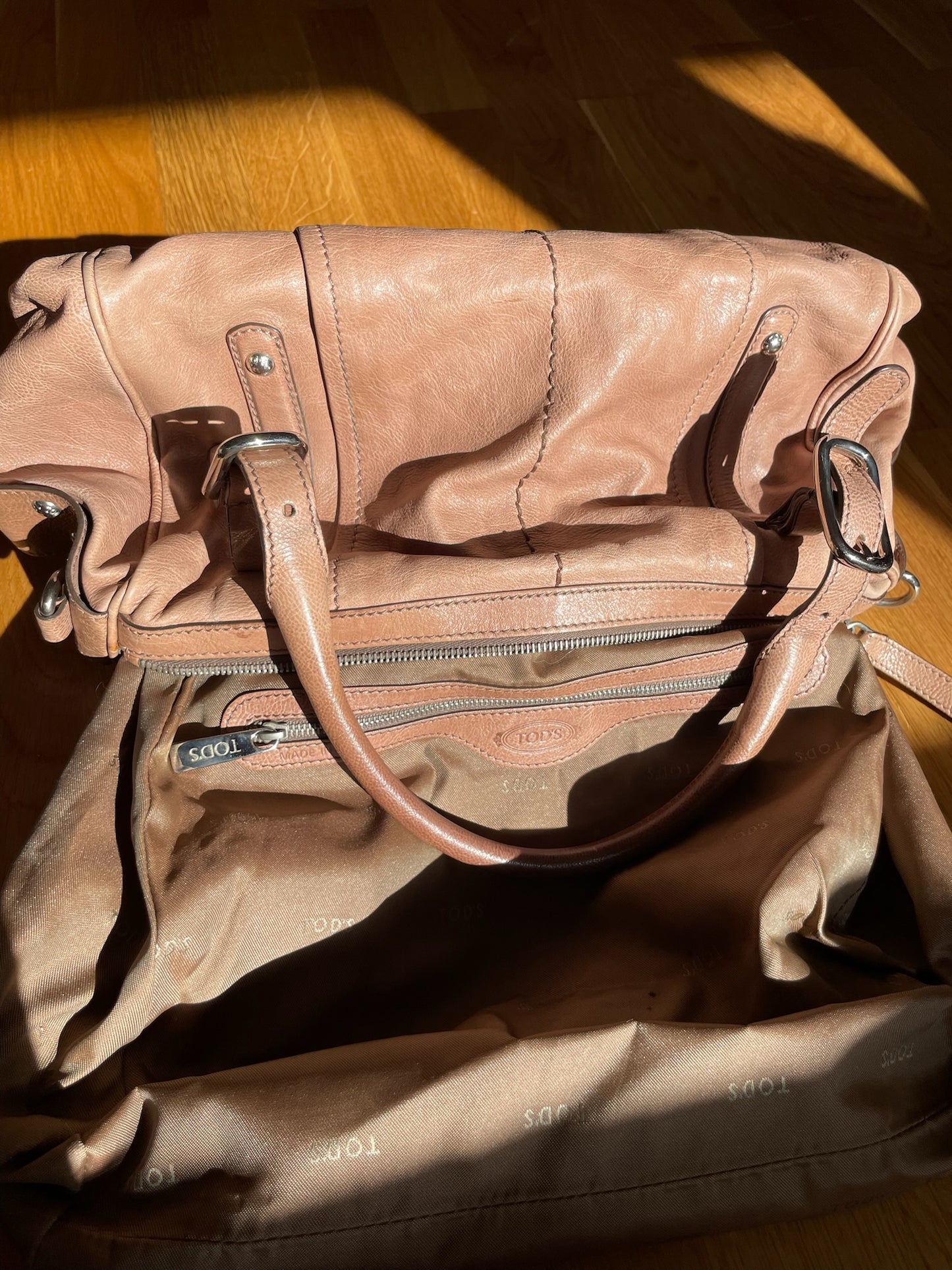 Tod’s Leather Satchel Bag – Light Pink