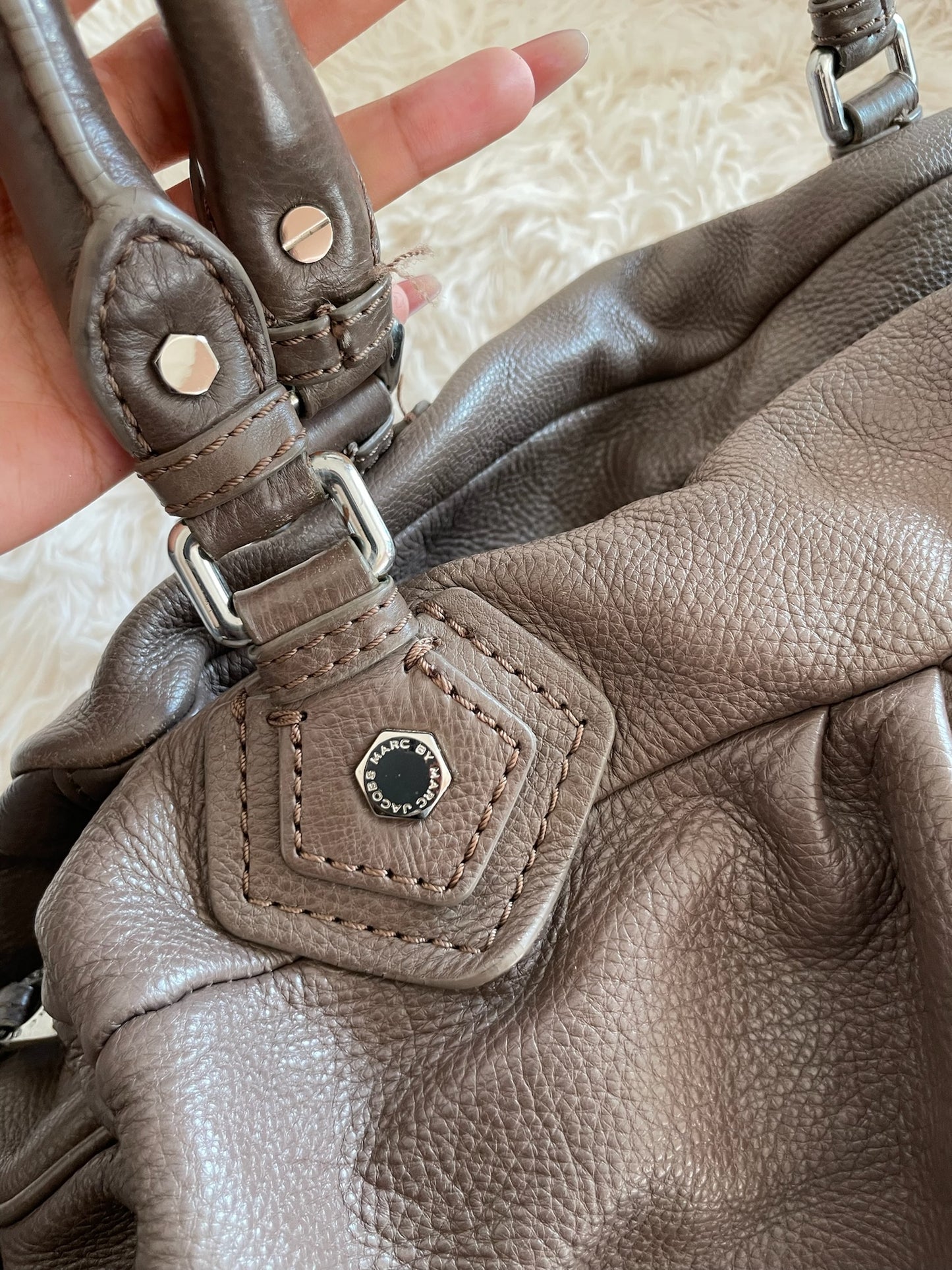 Marc by Marc Jacobs Classic Handbag – Taupe Brown