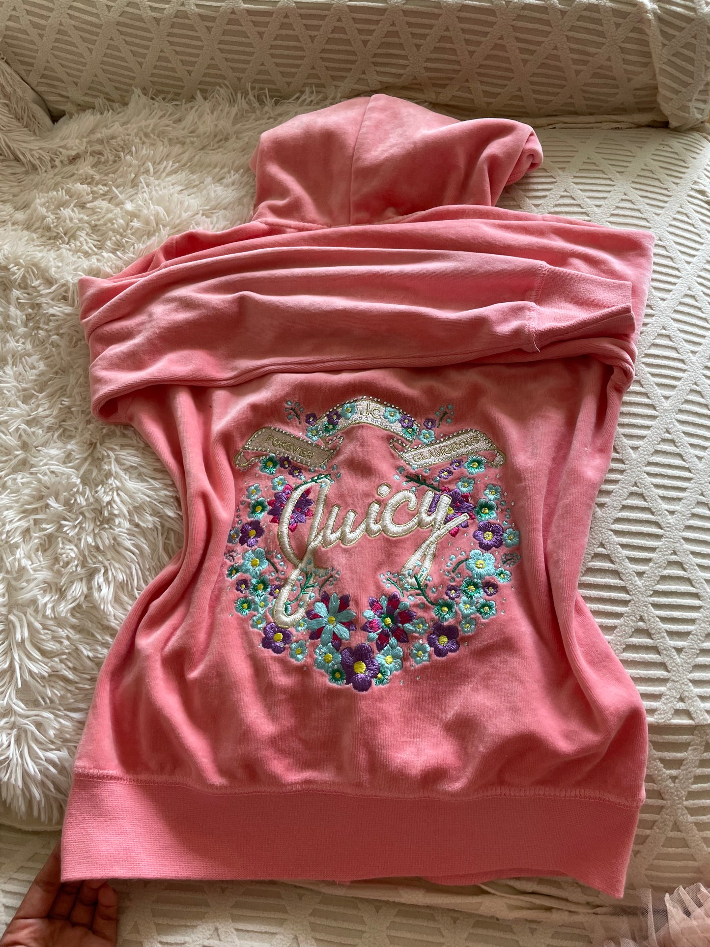 Juicy Couture Velour Tracksuit – Pink Floral Embellished
