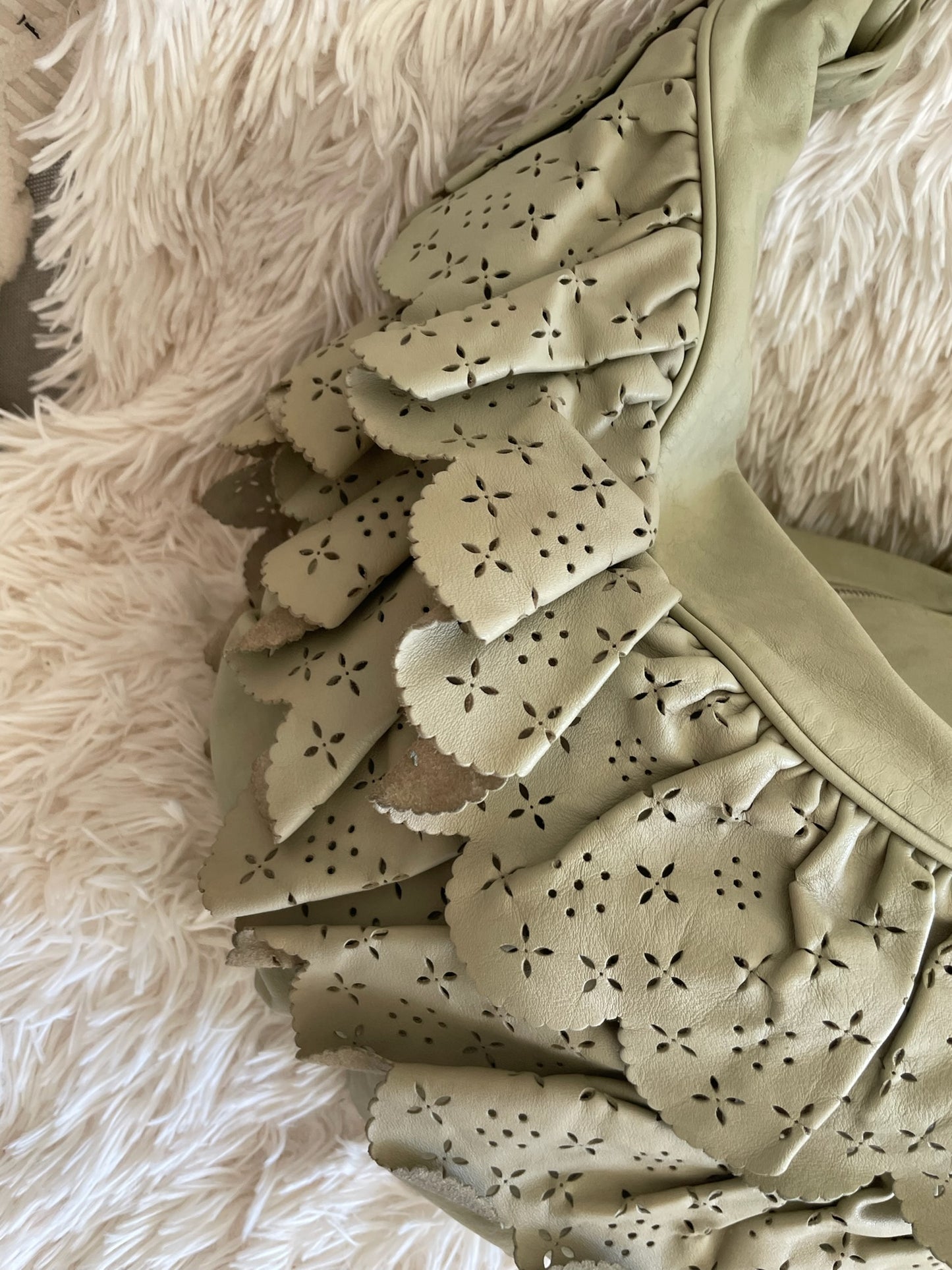 Gucci Large Hobo Bag – Scalloped Laser-Cut Leather, Light Olive Green