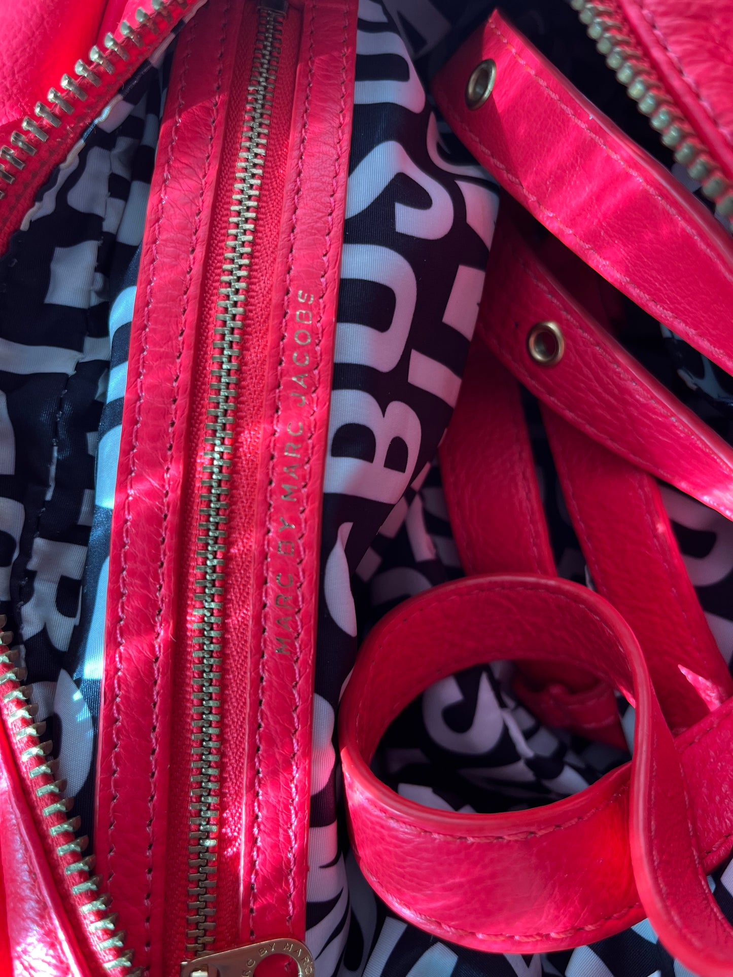 Marc by Marc Jacobs Classic Q Baby Aidan Satchel – Coral