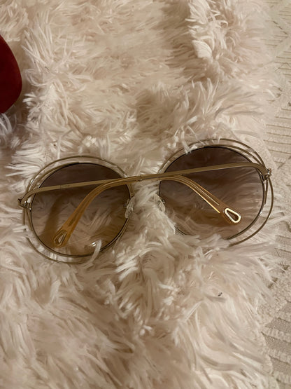 Chloé CE114SD Oversized Round Sunglasses – Gold Frame, Gradient Brown Lenses