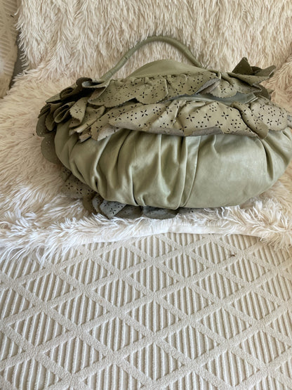 Gucci Large Hobo Bag – Scalloped Laser-Cut Leather, Light Olive Green