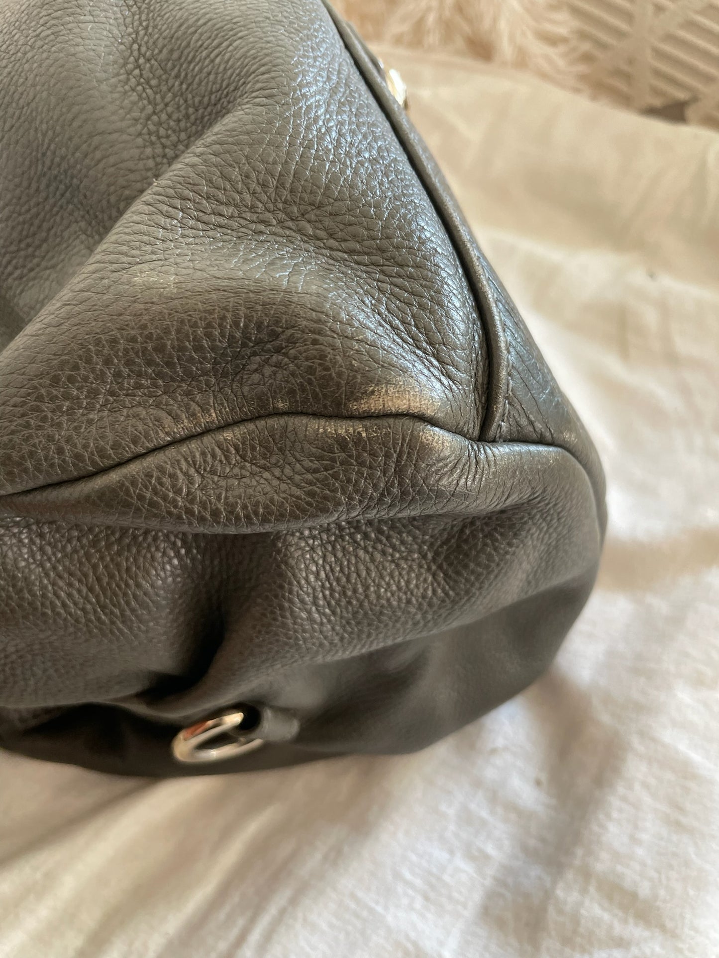 Marc by Marc Jacobs Classic Groovee Satchel – Grey