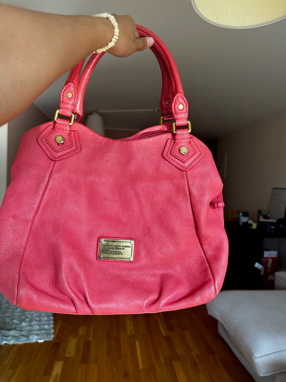 Marc by Marc Jacobs Classic Q Hillier Hobo Bag– Pink