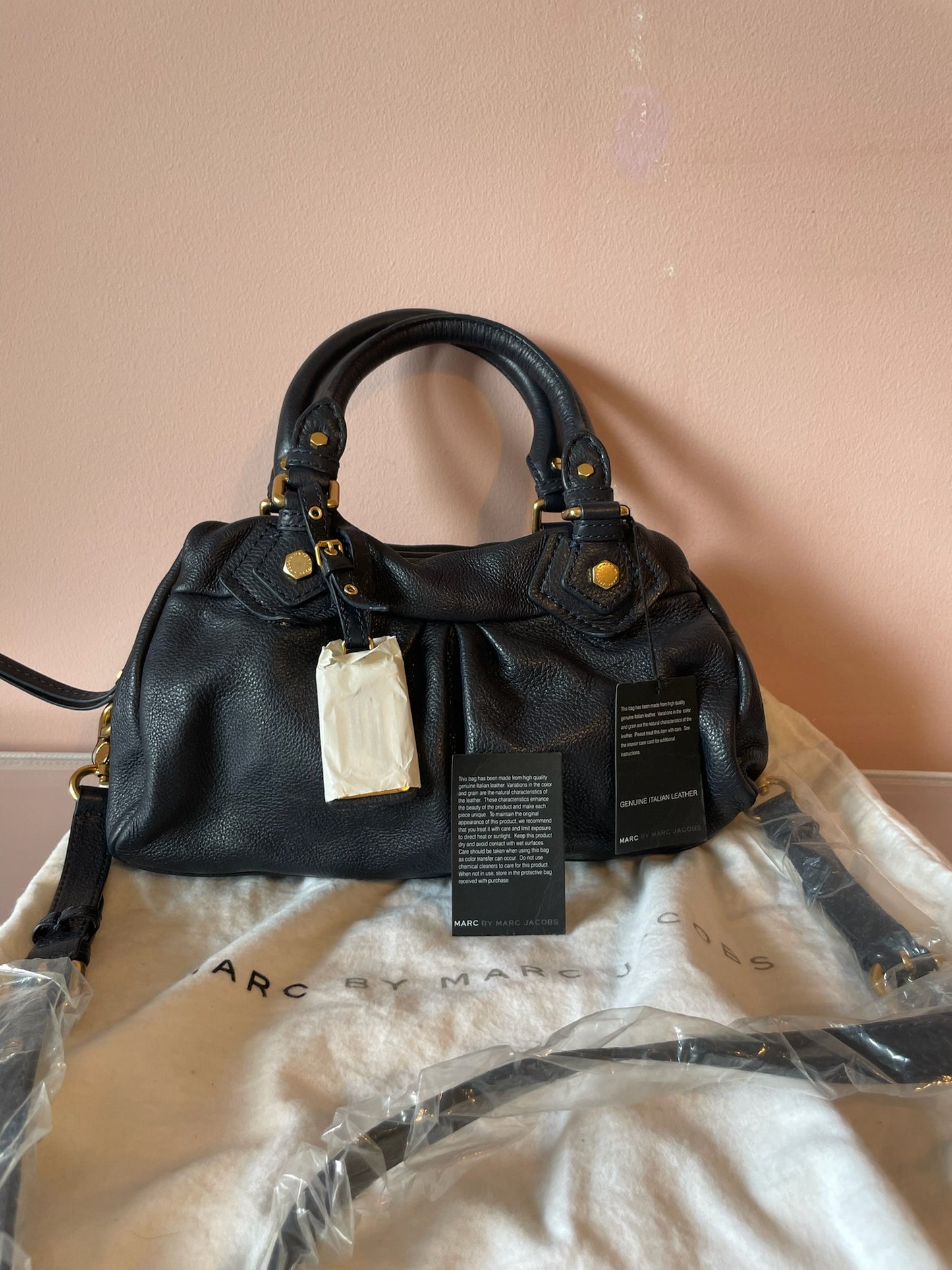 MARC BY MARC JACOBS Classic Q Baby Aidan Satchel – Black Leather（NEW/UNUSED)