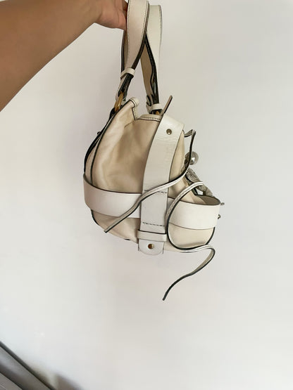 Chloé Silverado Tote Bag – White Leather, Horse Charm