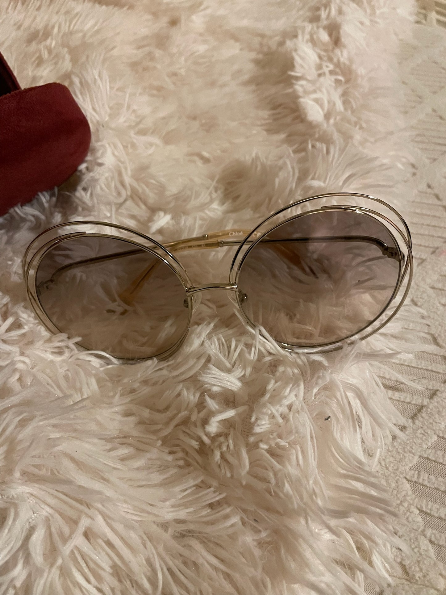 Chloé CE114SD Oversized Round Sunglasses – Gold Frame, Gradient Brown Lenses