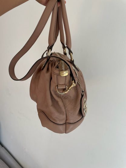 Gucci Sukey Medium Tote Bag – Guccissima Leather, Beige Rose