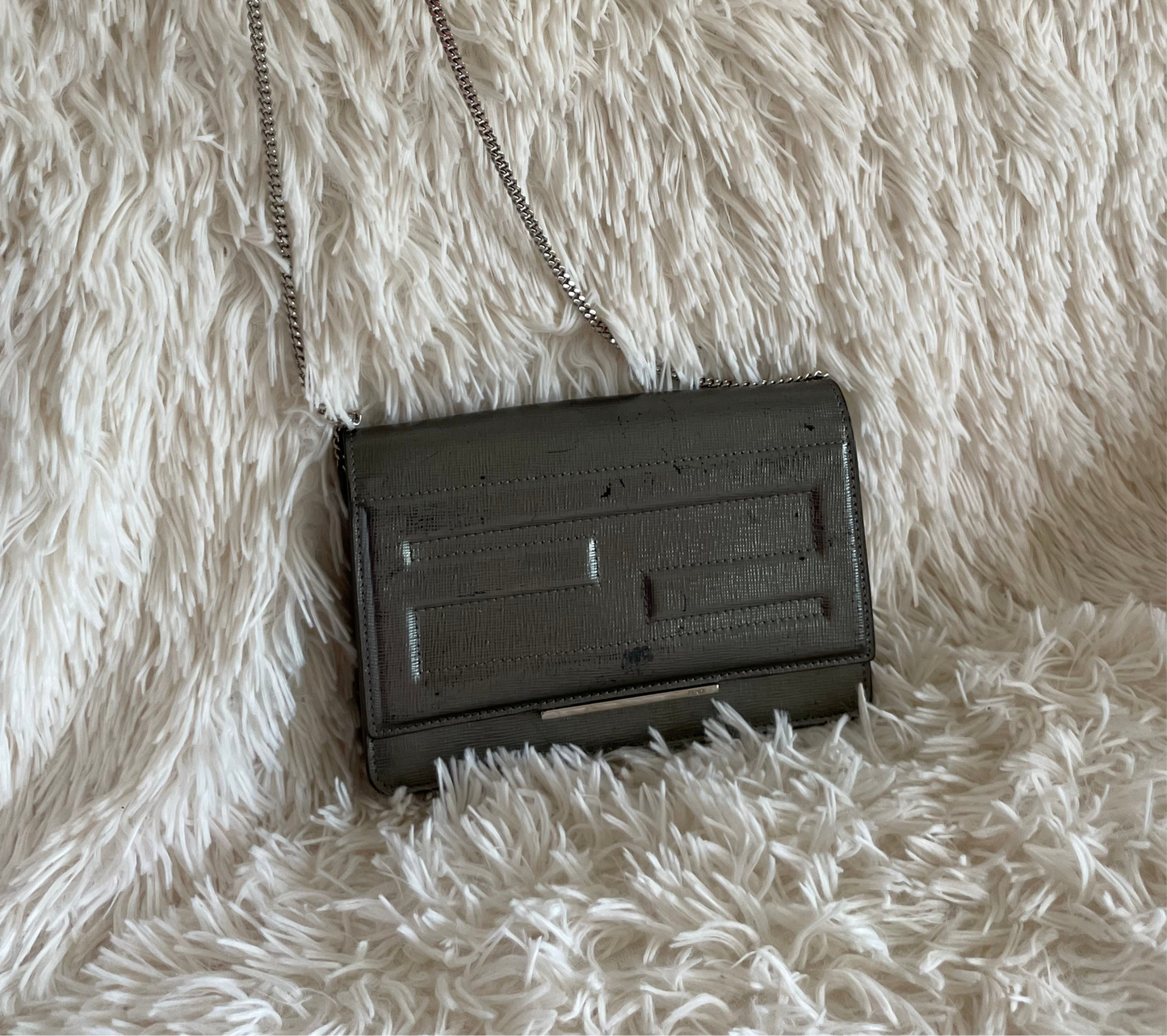 Fendi Baguette Chain Wallet – Metallic Silver Leather